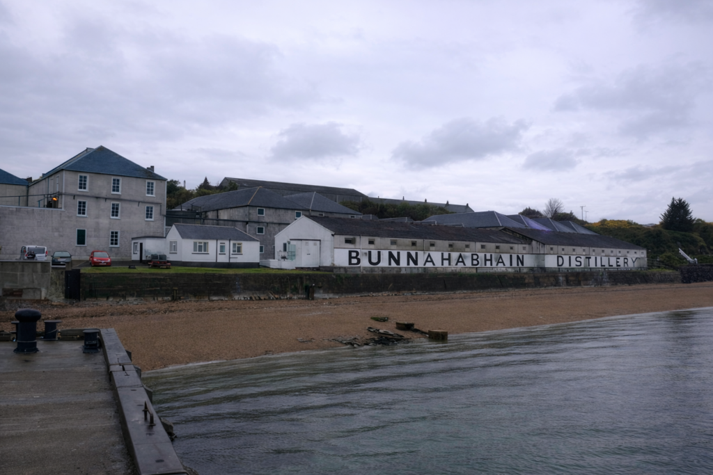 Distillerie Bunnahabhain sur l’île d’Islay